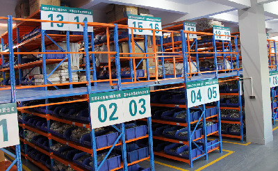 鋼結(jié)構(gòu)平臺(tái)